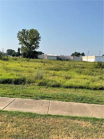 2 Acres of Commercial Land for Sale in Russellville, Arkansas