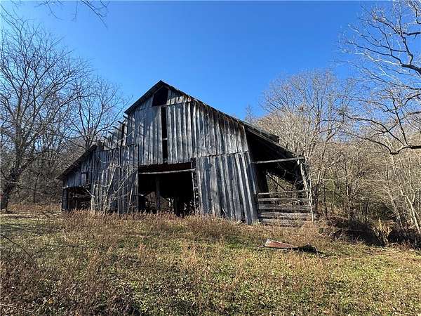81.3 Acres of Recreational Land for Sale in Jasper, Arkansas