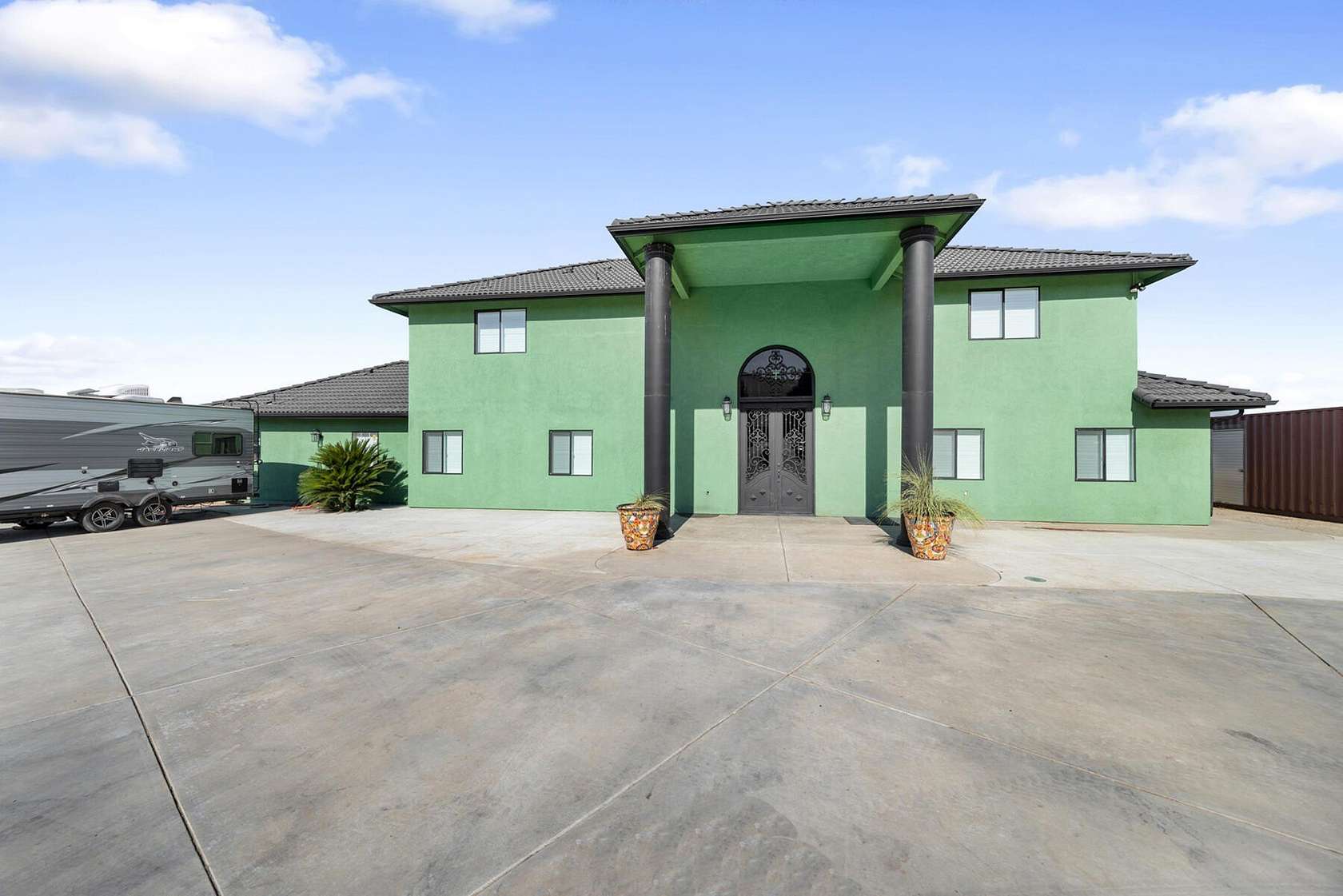 9.62 Acres of Residential Land with Home for Sale in Strathmore, California