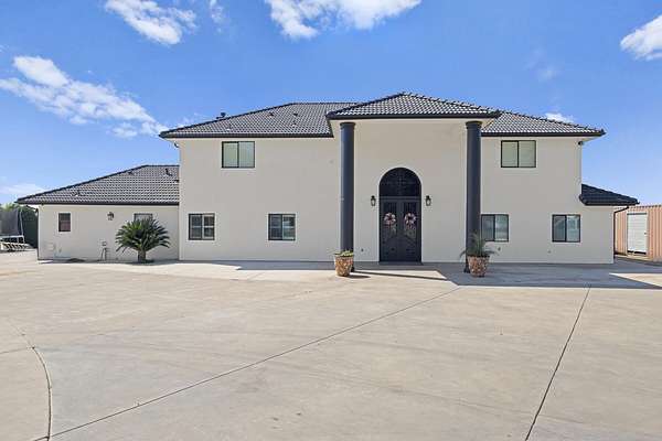 9.62 Acres of Land with Home for Sale in Strathmore, California