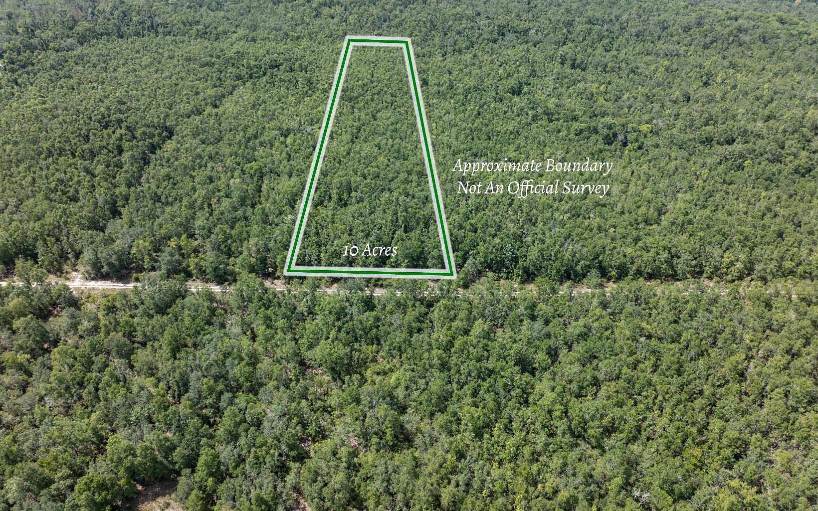 10 Acres of Land for Sale in Live Oak, Florida