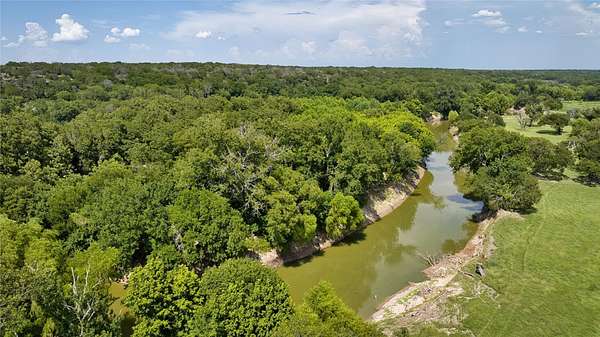 95.2 Acres of Land with Home for Sale in Moody, Texas
