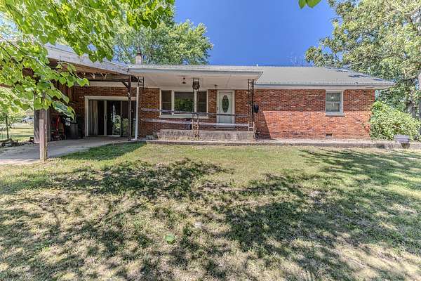 2.33 Acres of Residential Land with Home for Sale in Conway, Missouri