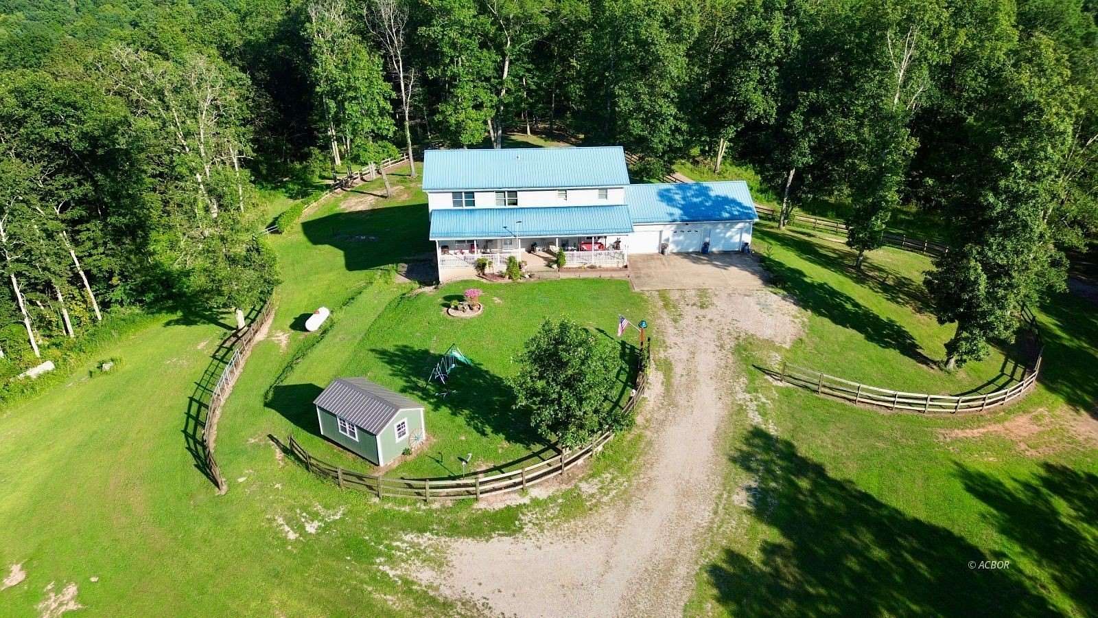 15.1 Acres of Land with Home for Sale in Reedsville, Ohio