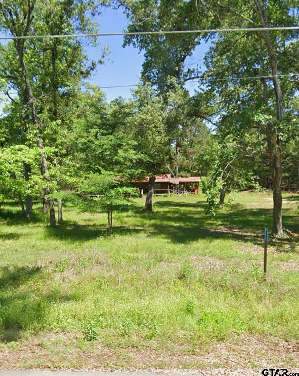 4 Acres of Residential Land for Sale in Tyler, Texas