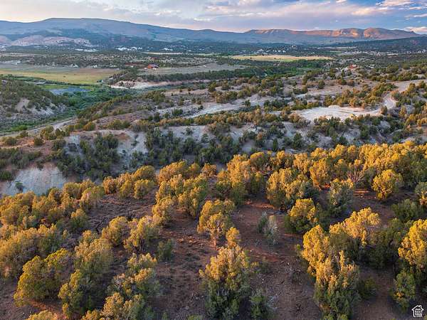 11 Acres of Recreational Land for Sale in Lapoint, Utah