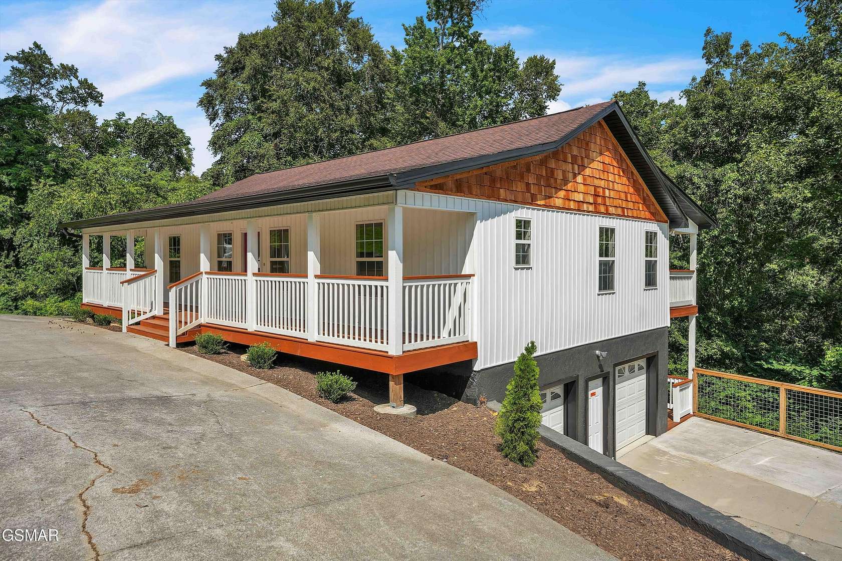 1.66 Acres of Residential Land with Home for Sale in Sevierville, Tennessee