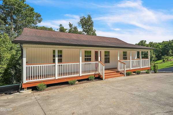 1.66 Acres of Residential Land with Home for Sale in Sevierville, Tennessee