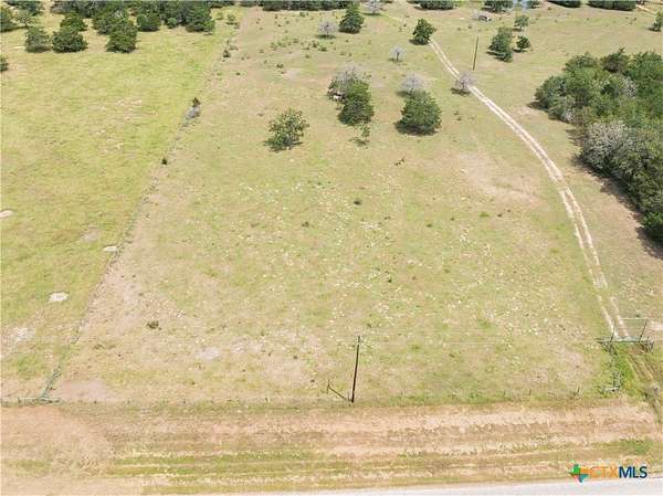 1.5 Acres of Residential Land for Sale in Hallettsville, Texas