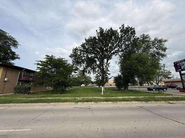 0.22 Acres of Commercial Land for Sale in Midlothian, Illinois