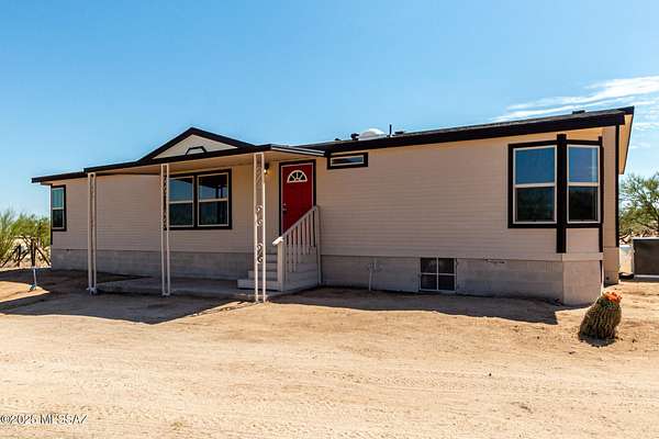 4 Acres of Residential Land with Home for Sale in Tucson, Arizona