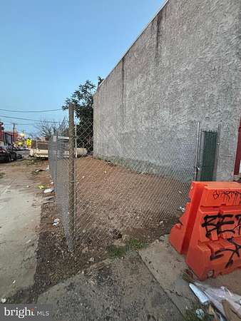 0.02 Acres of Land for Sale in Philadelphia, Pennsylvania