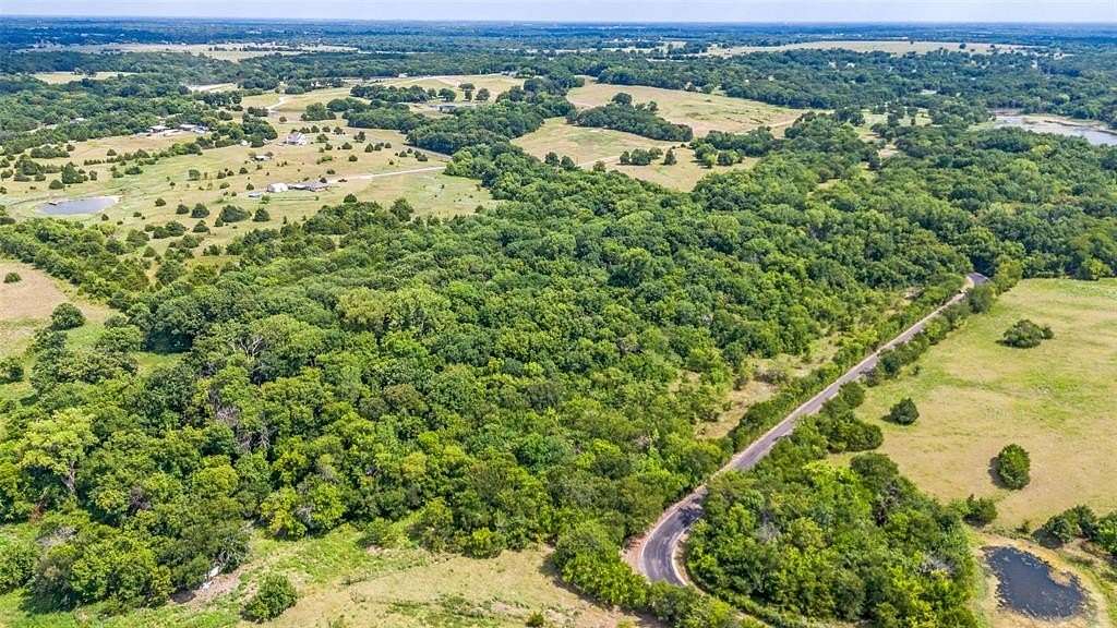 19.7 Acres of Land for Sale in Farmersville, Texas