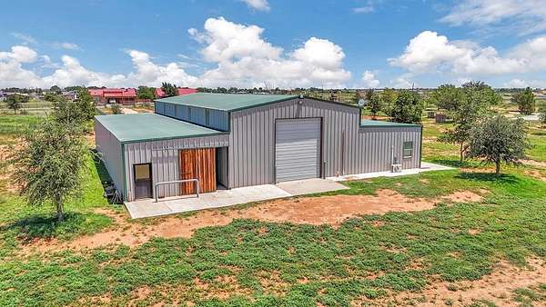 4.72 Acres of Residential Land for Sale in Gardendale, Texas