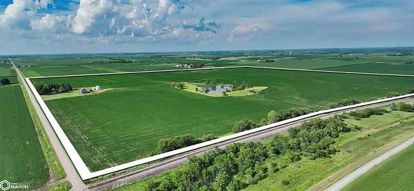 153 Acres of Agricultural Land for Auction in Columbus Junction, Iowa