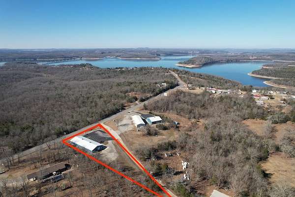 1.83 Acres of Improved Commercial Land for Sale in Henderson, Arkansas