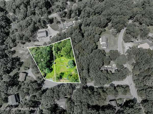 0.86 Acres of Residential Land for Sale in Swiftwater, Pennsylvania