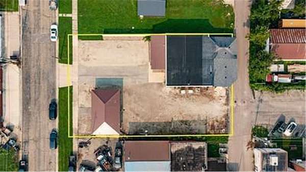 0.18 Acres of Commercial Land for Sale in Austin, Minnesota