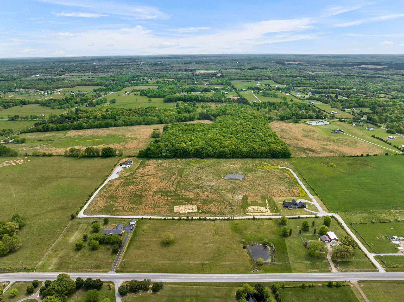 5.15 Acres of Residential Land for Sale in Hohenwald, Tennessee
