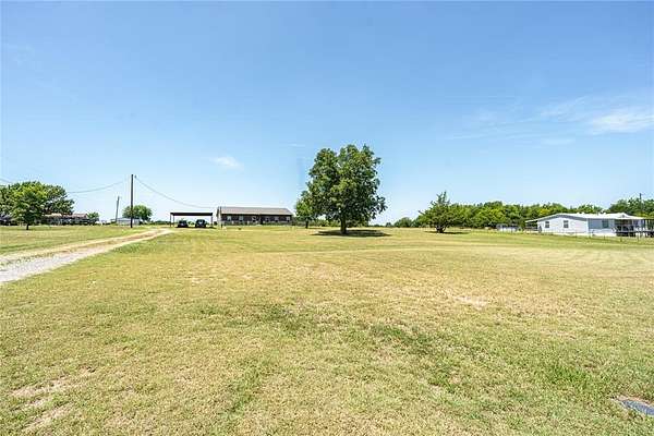 5.21 Acres of Residential Land with Home for Sale in Celeste, Texas