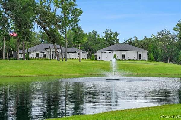 11.3 Acres of Land with Home for Sale in Homosassa, Florida