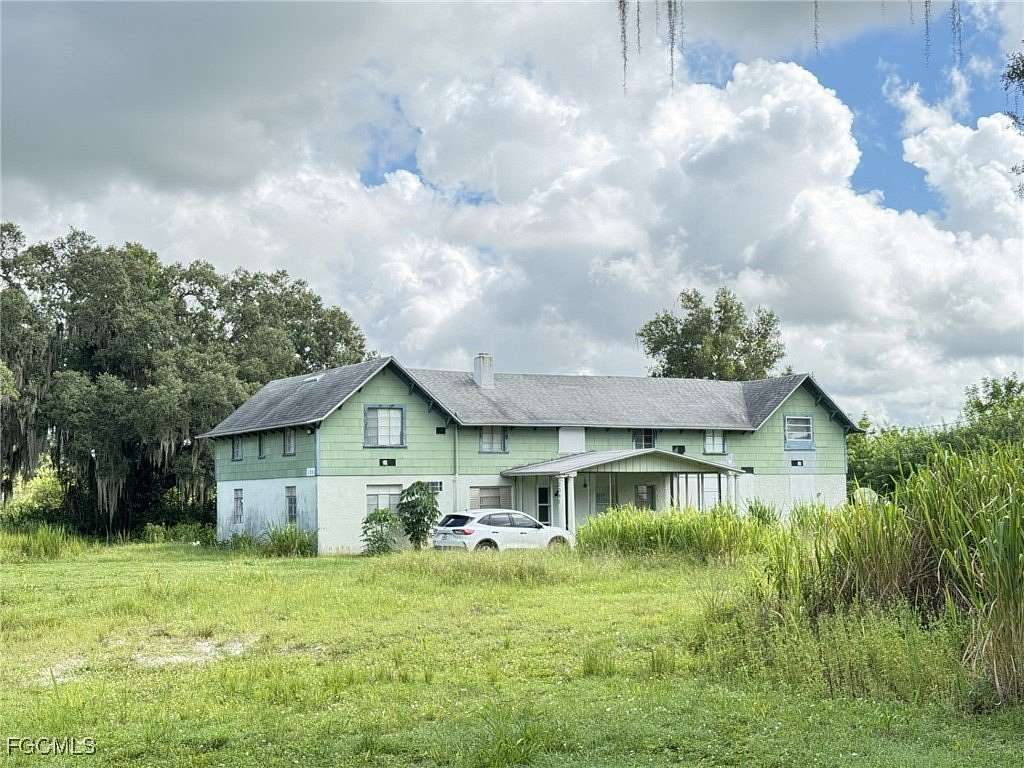 3.12 Acres of Residential Land with Home for Sale in Alva, Florida