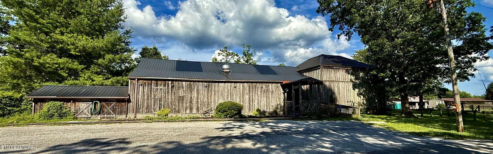 4 Acres of Residential Land with Home for Sale in Jamestown, Tennessee