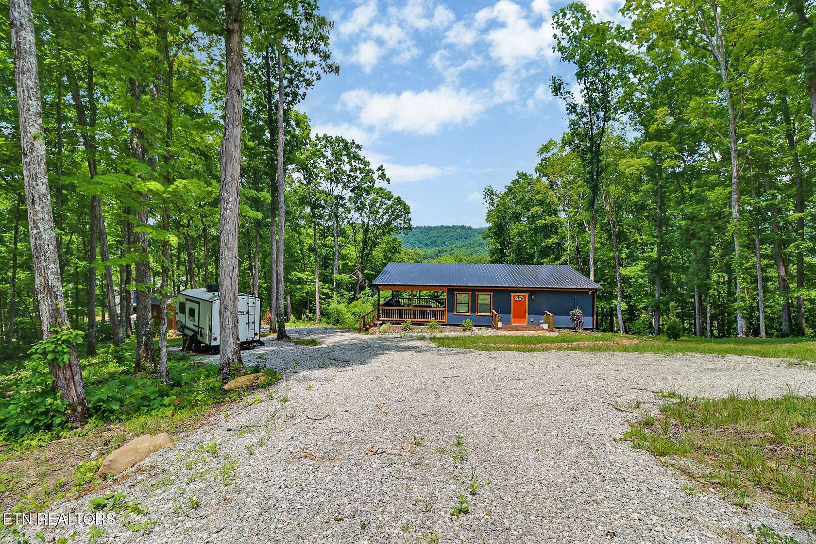 16 Acres of Land with Home for Sale in Jamestown, Tennessee