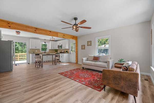 3.9 Acres of Residential Land with Home for Sale in Tennessee Ridge, Tennessee