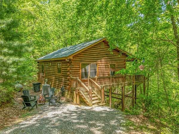 1.58 Acres of Residential Land with Home for Sale in Blue Ridge, Georgia