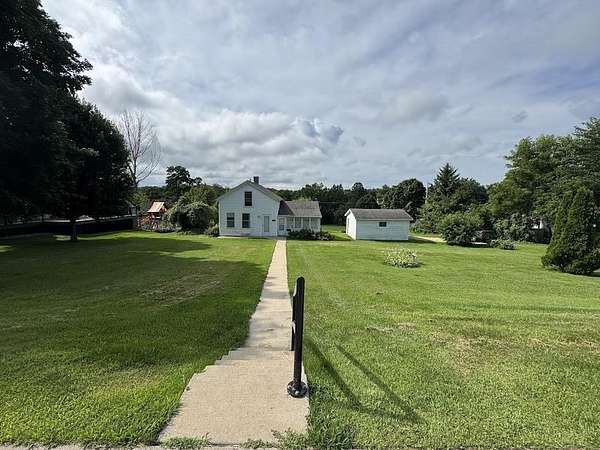 2.42 Acres of Residential Land with Home for Sale in Dodgeville, Wisconsin