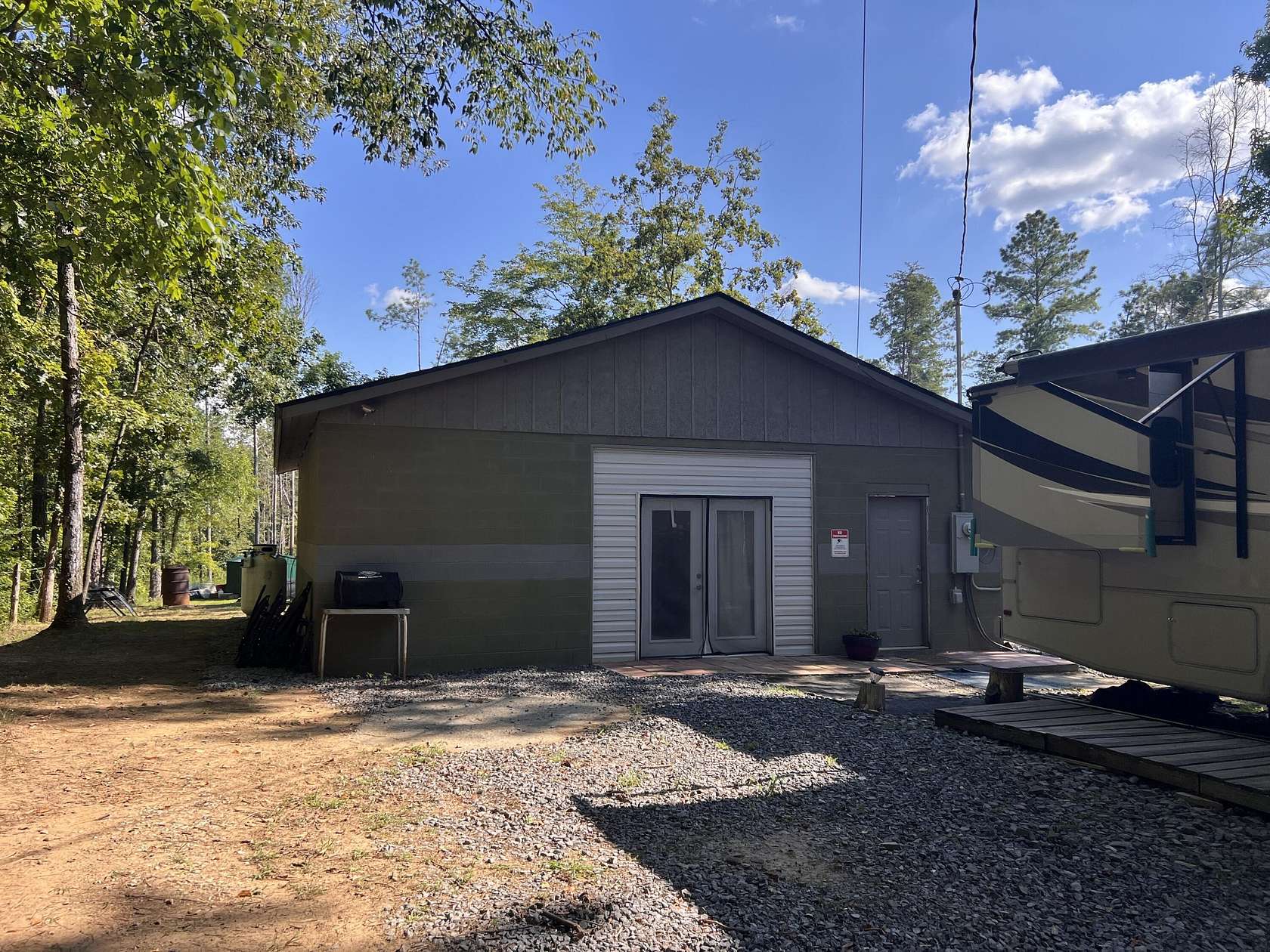 5.47 Acres of Improved Land for Sale in Charleston, Tennessee