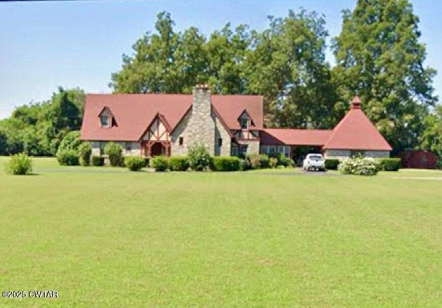 3.65 Acres of Residential Land with Home for Sale in Ridgely, Tennessee