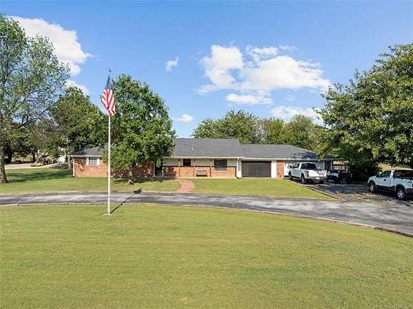 7.22 Acres of Land with Home for Sale in Lone Grove, Oklahoma