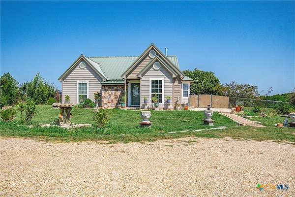 10 Acres of Land with Home for Sale in Temple, Texas