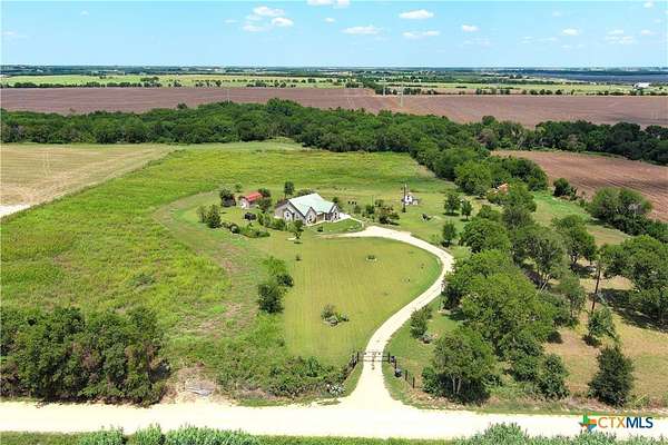 10 Acres of Land with Home for Sale in Temple, Texas