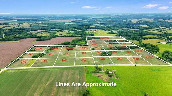 3 Acres of Residential Land for Sale in Garden City, Missouri