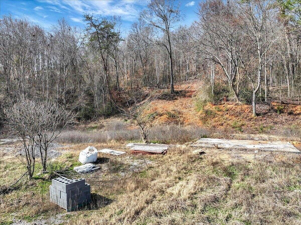 3 Acres of Mixed-Use Land for Sale in Soddy-Daisy, Tennessee