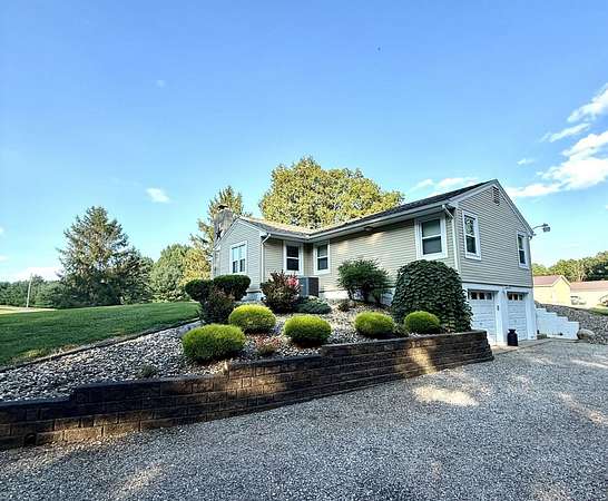 7 Acres of Residential Land with Home for Sale in Racine, Ohio