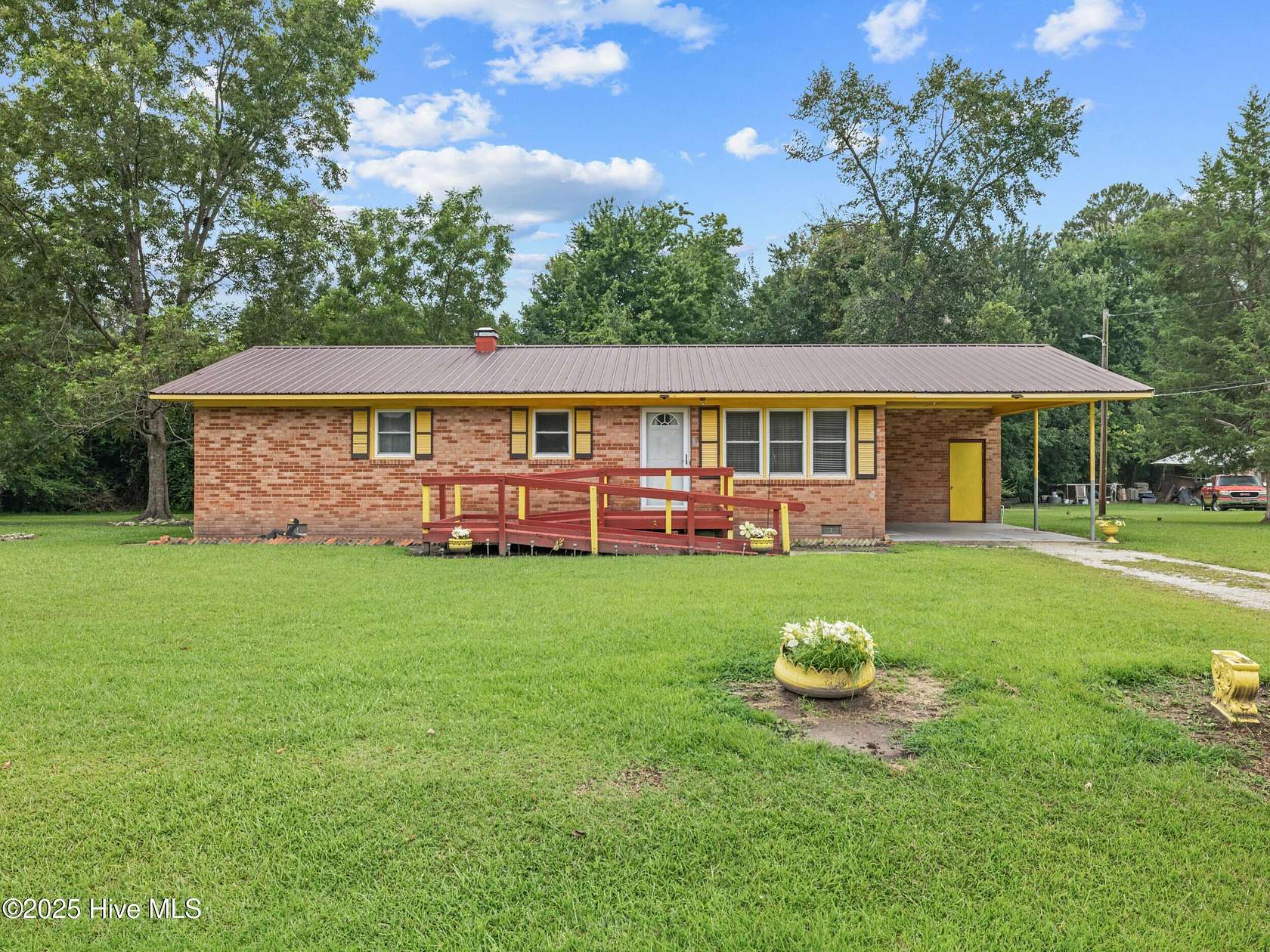 2 Acres of Residential Land with Home for Sale in Jacksonville, North Carolina