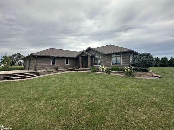 3.73 Acres of Residential Land with Home for Sale in Clarion, Iowa