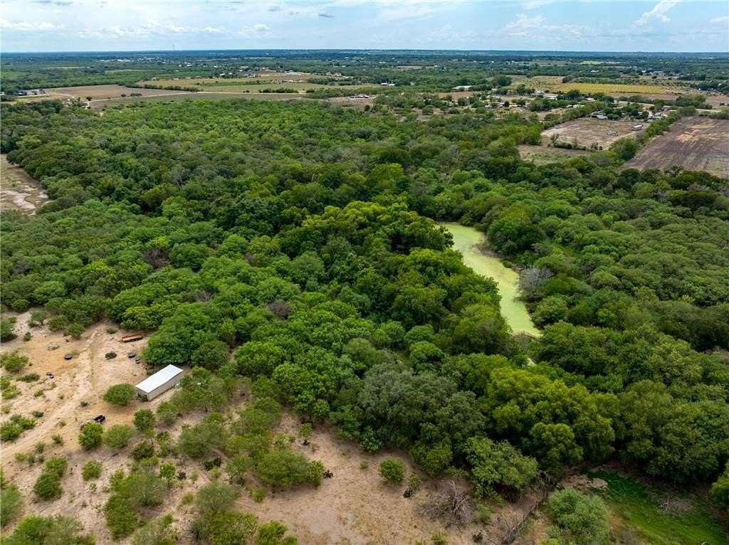 22 Acres of Recreational & Residential Land for Sale in Natalia, Texas
