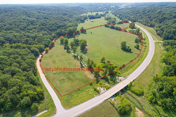 32 Acres of Agricultural Land for Sale in Wyandotte, Oklahoma