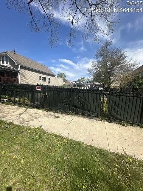 0.14 Acres of Land for Sale in Chicago, Illinois