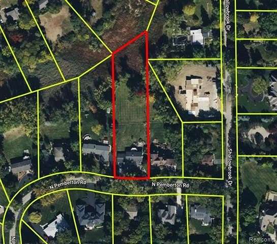 1.3 Acres of Residential Land for Sale in Bloomfield Hills, Michigan