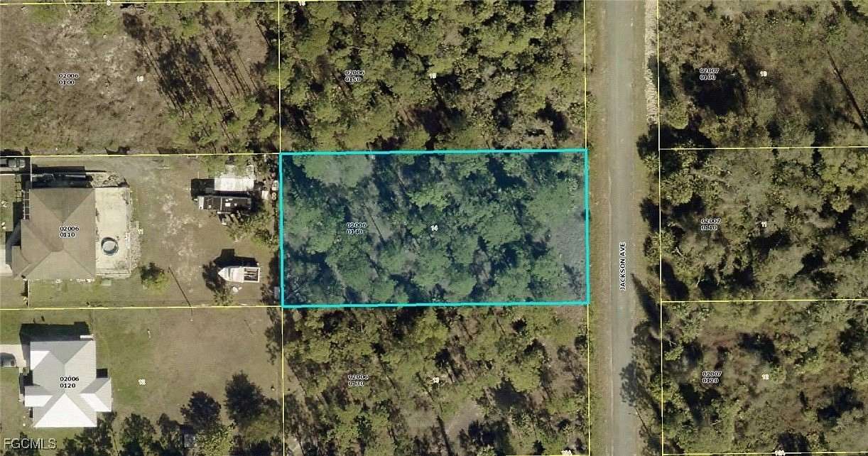 0.5 Acres of Residential Land for Sale in Lehigh Acres, Florida