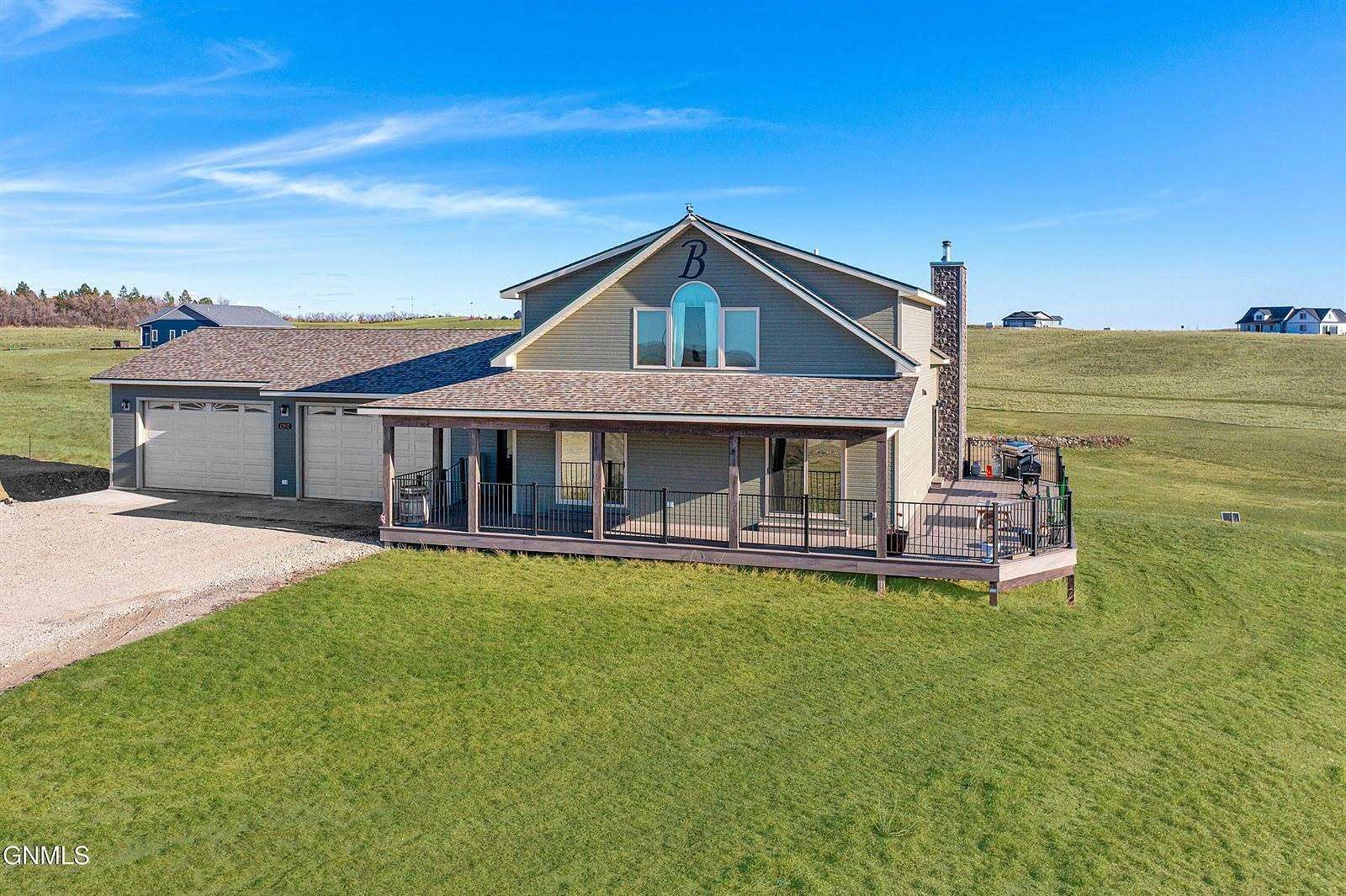 2.66 Acres of Land with Home for Sale in Williston, North Dakota