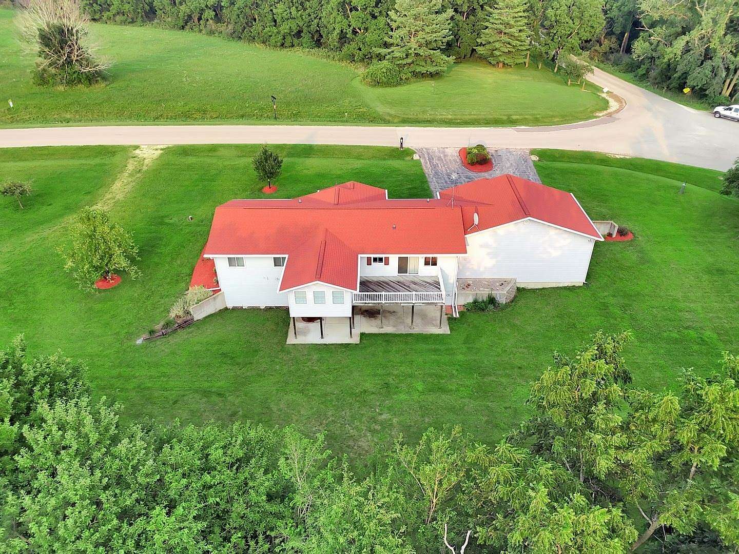 5 Acres of Land with Home for Sale in Lanark, Illinois