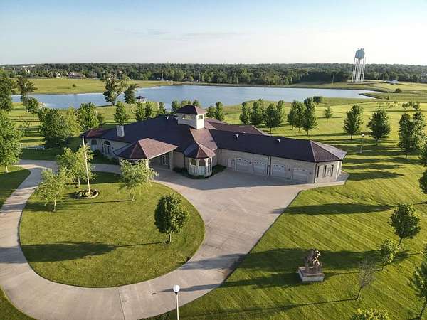 36 Acres of Land with Home for Sale in Kirksville, Missouri