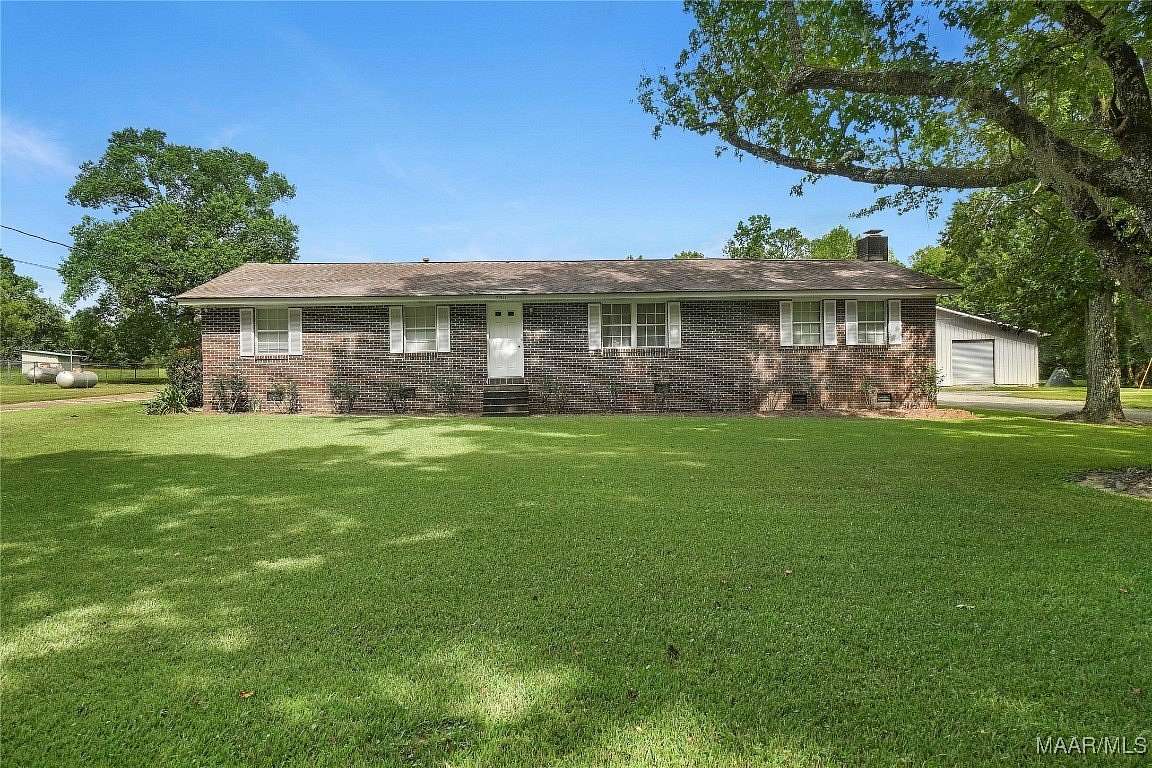 23.4 Acres of Recreational Land with Home for Sale in Montgomery, Alabama